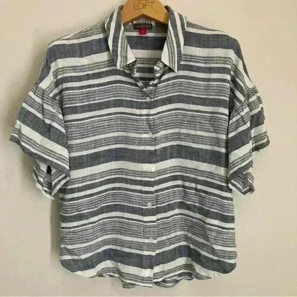 Vince Camuto Navy and White Striped Ruffle Sleeve Too Size Small - Picture 1 of 5